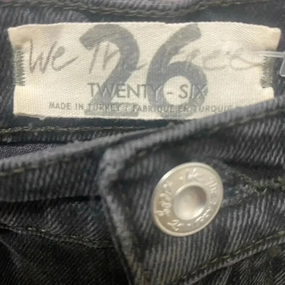 Free People Rugged Black Distressed Jeans Size 26 - Picture 4 of 7